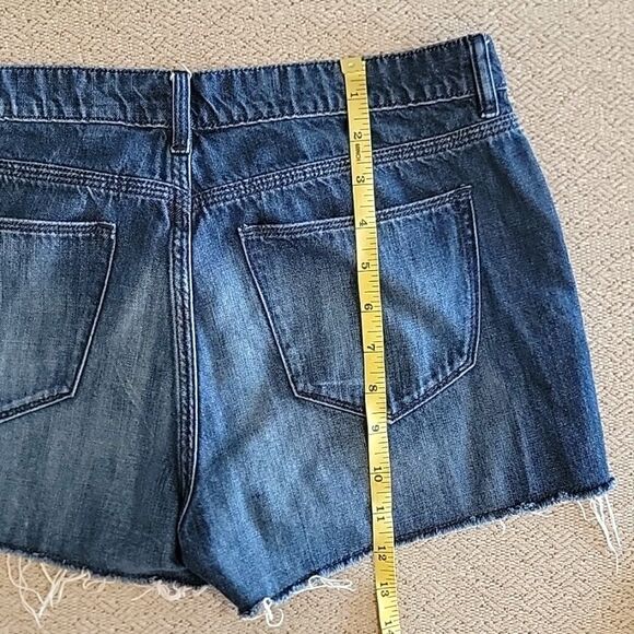 J. Crew Factory Frayed Hem Jean Shorts - Size 4 - Picture 5 of 10
